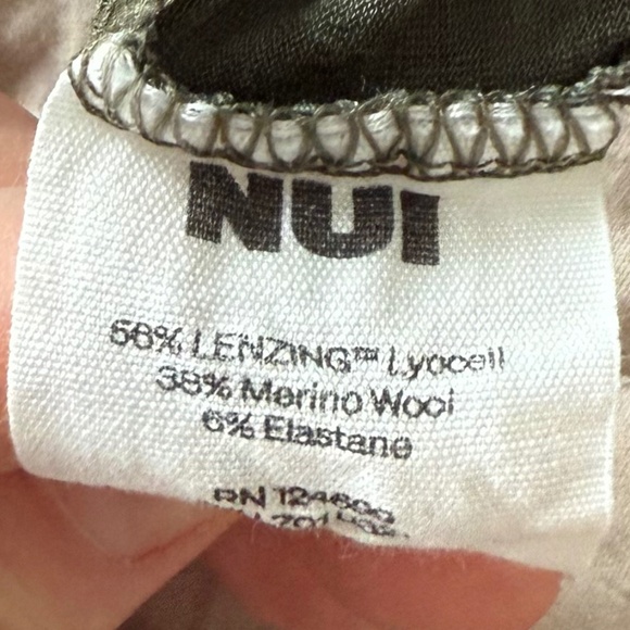 Nui Organics Merino Blend Baby T-shirt (6-12). - Picture 8 of 8